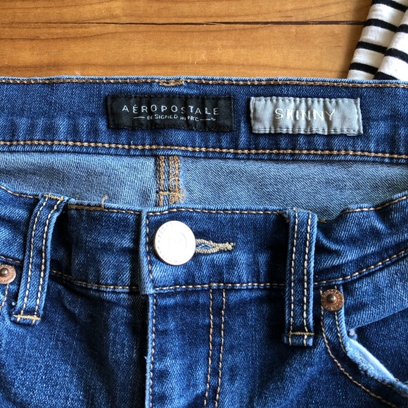 Aeropostale | Skinny Jeans | Size 6 - Picture 2 of 7